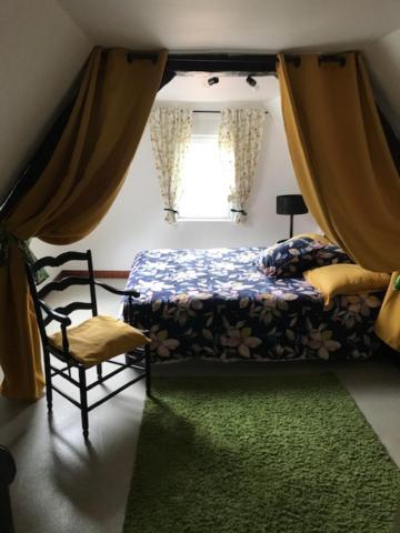 Les Dames Au Chapeau Vert Saint-Omer  Zewnętrze zdjęcie